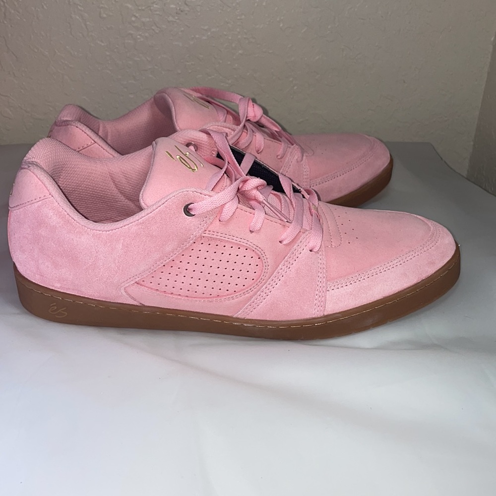 És ACCEL SLIM pink shoes new, size 14, very comfy, last one!